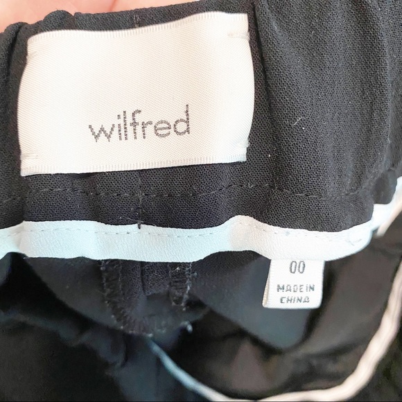 Aritzia Wilfred Crepe Darontal Pull On Pant Black - Picture 6 of 9